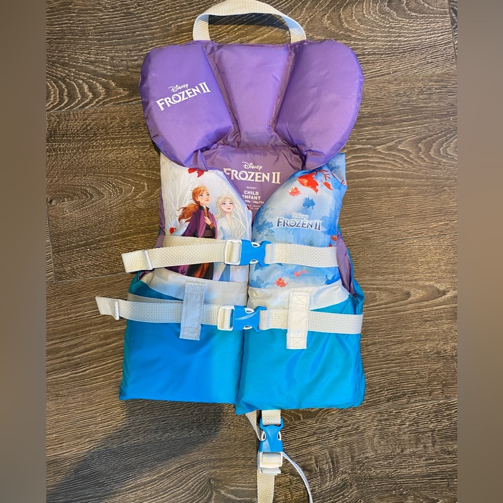 Disney Frozen II Life Jacket